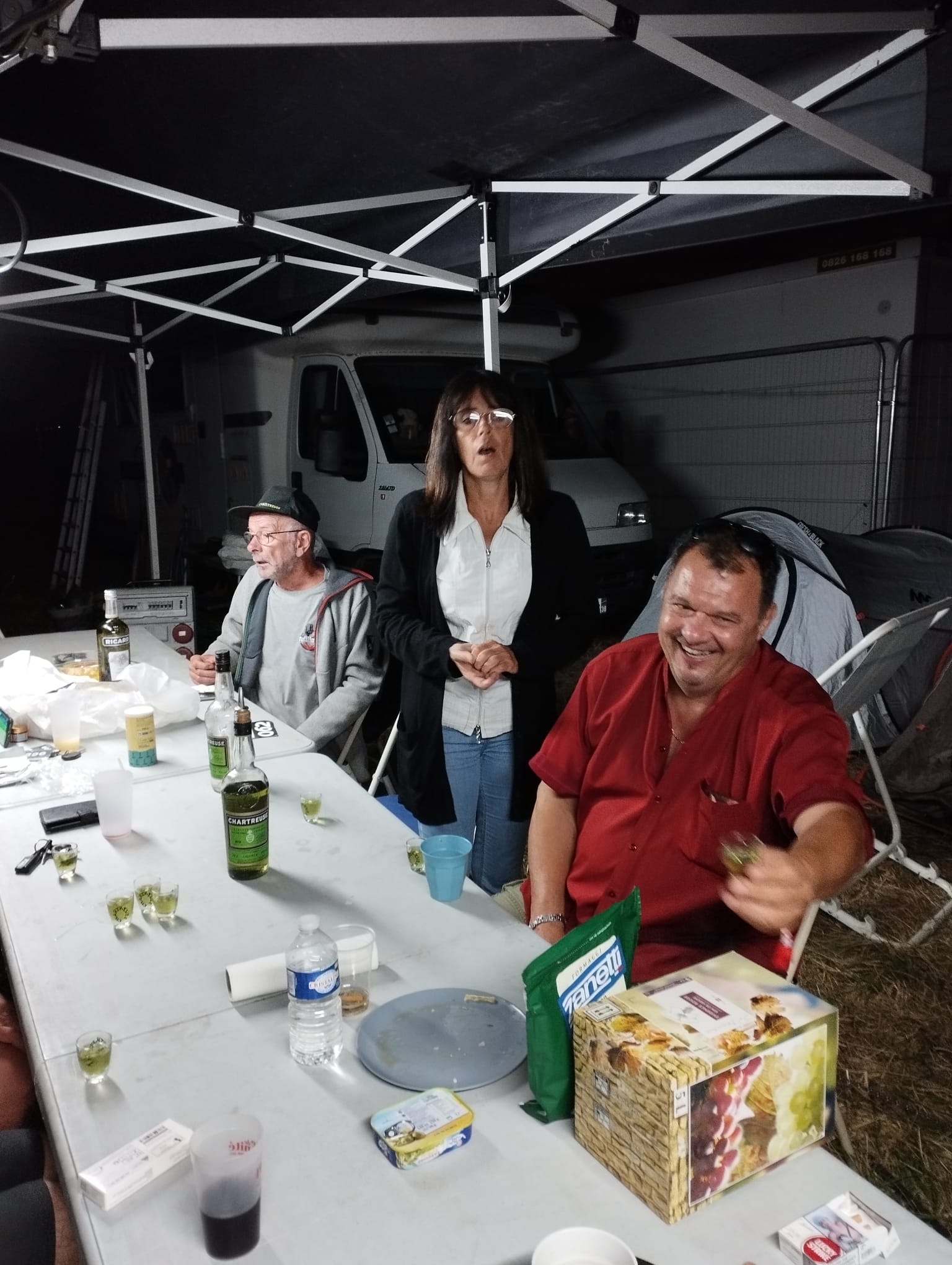 Le bar de la guinguette